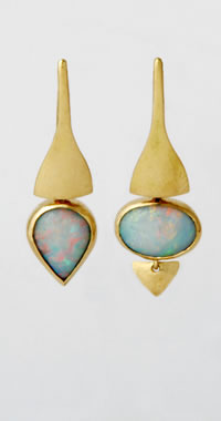 Drops earrings with Opals